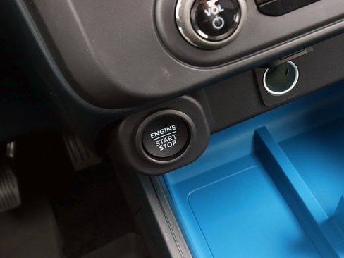 New 2025 Ford Maverick XLT w/ XLT Luxury Package image 21