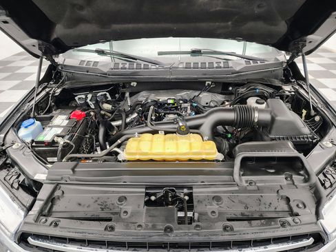 Used 2020 Ford F150 XLT image 18