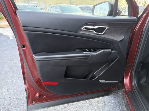 Used 2023 Kia Sportage X-Line w/ X-Line Premium Package image 10