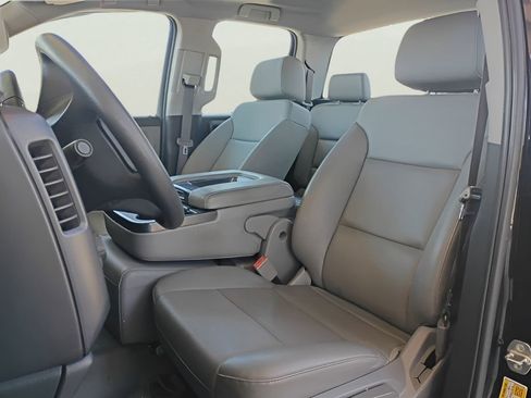 Used 2017 Chevrolet Silverado 1500 W/T image 19