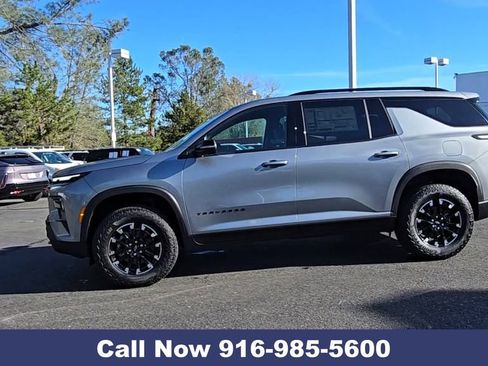 New 2026 Chevrolet Traverse Z71 w/ Driver Confidence Package image 12