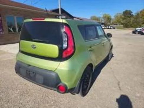 Used 2014 Kia Soul FWD image 7