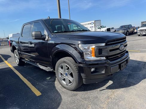 Used 2019 Ford F150 XLT w/ Equipment Group 302A Luxury image 6