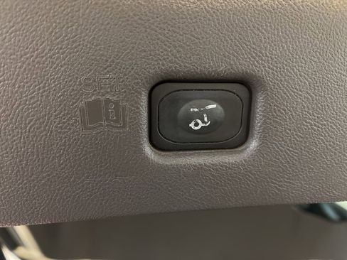 Used 2016 Lincoln MKX Reserve AWD/4WD image 37