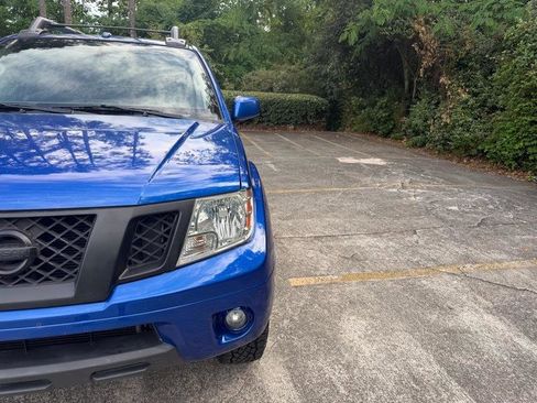 Used 2015 Nissan Frontier PRO-4X w/ Pro-4x Luxury Package AWD/4WD image 14