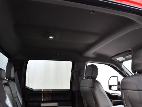 Used 2018 Ford F150 Lariat image 18