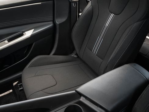 New 2026 Hyundai Elantra Sport FWD image 23