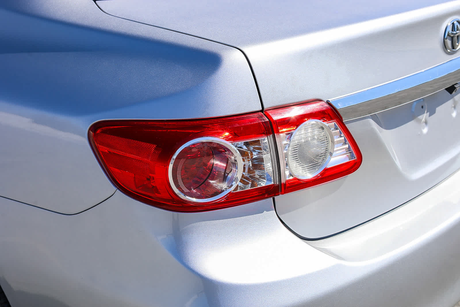 Used 2011 Toyota Corolla LE FWD image 9