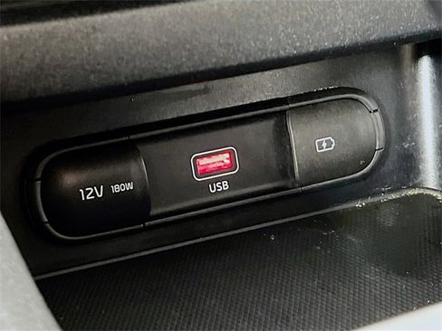 Used 2024 Kia Forte LX image 19
