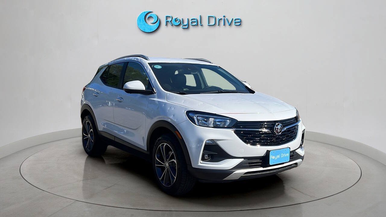Used 2021 Buick Encore GX Select w/ Advanced Technology Package AWD/4WD image 7