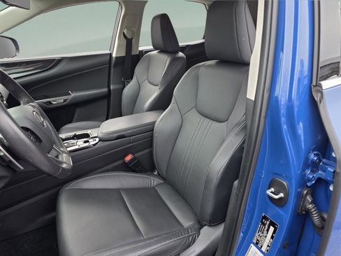 Certified 2025 Lexus NX 250 FWD image 14