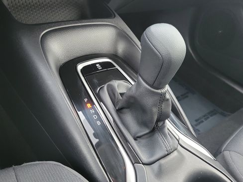 Used 2025 Toyota Corolla LE image 21