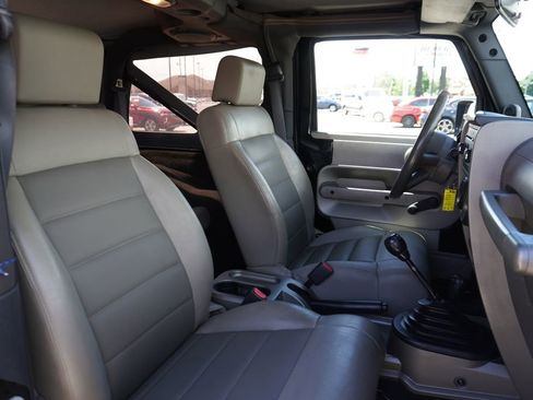 Used 2008 Jeep Wrangler X AWD/4WD image 27