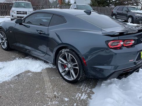 Used 2020 Chevrolet Camaro SS image 4