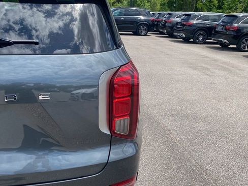 Used 2022 Hyundai Palisade SEL w/ 8P Bench Seat Package FWD image 10