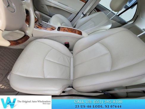Used 2005 Mercedes-Benz E 320 4dr Sdn 3.2L 4MATIC *Ltd Avail image 10