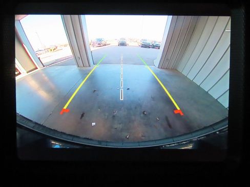 Used 2023 Jeep Wrangler Unlimited Sahara w/ Cold Weather Group image 8