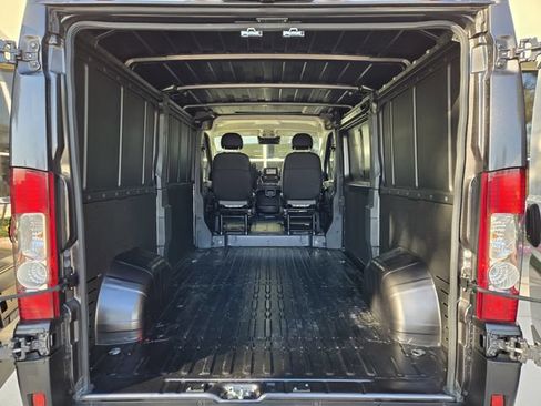 Used 2025 RAM ProMaster 1500 FWD image 32