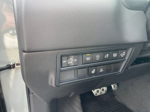New 2026 Toyota Tundra Limited AWD/4WD image 23