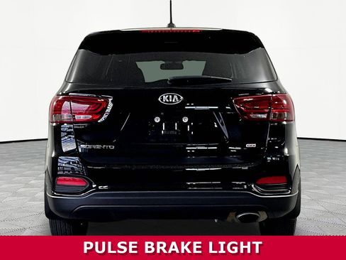 Used 2020 Kia Sorento LX AWD/4WD image 5