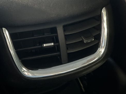 Used 2024 Chevrolet Malibu LT FWD image 15