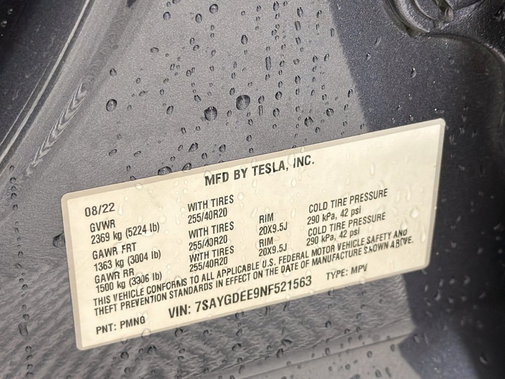 Used 2022 Tesla Model Y Long Range AWD/4WD image 34