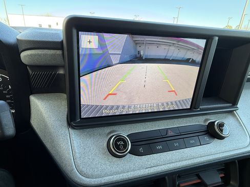 Used 2024 Ford Maverick XLT image 10