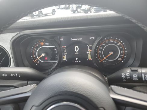 Certified 2025 Jeep Wrangler Unlimited Sport AWD/4WD image 22