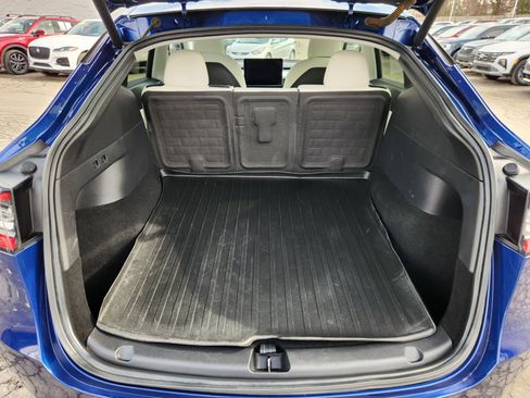 Used 2021 Tesla Model Y Long Range image 20