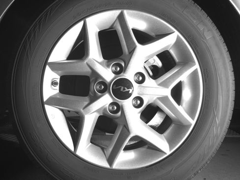 Used 2025 Kia Soul LX w/ LX Technology Package image 14