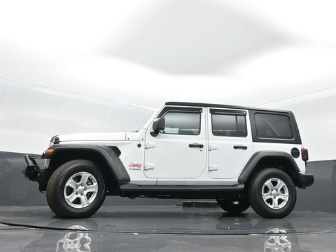 Certified 2022 Jeep Wrangler Unlimited Sport image 33