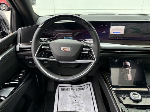 New 2025 Cadillac Escalade Premium Luxury w/ Touring Package image 12