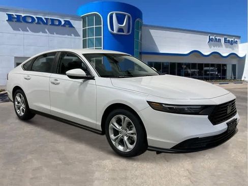 New 2025 Honda Accord LX image 8