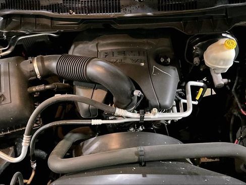 Used 2016 RAM 1500 Big Horn AWD/4WD image 30