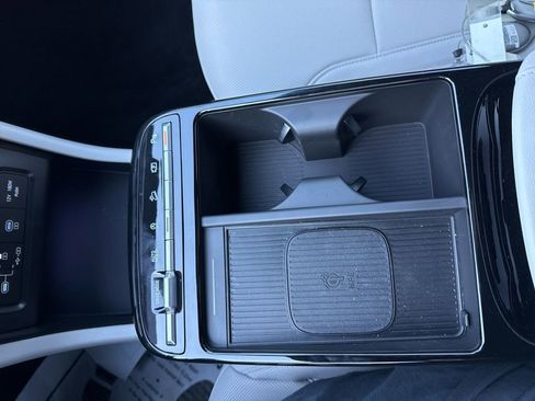 New 2026 Hyundai Tucson Limited image 32