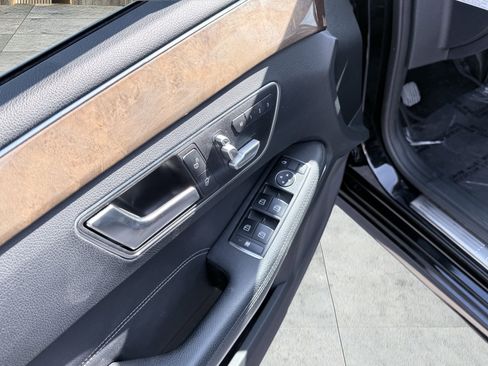 Used 2014 Mercedes-Benz E 350 Sedan image 11