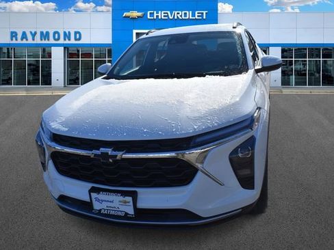 New 2026 Chevrolet Trax LT w/ Driver Confidence Package image 8