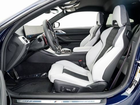 Used 2026 BMW M4 xDrive Competition w/ Executive Package image 6