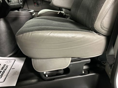 Used 2024 GMC Savana 2500 Work Van w/ Driver Convenience Package image 12