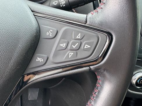 Used 2022 Chevrolet Equinox RS FWD image 23