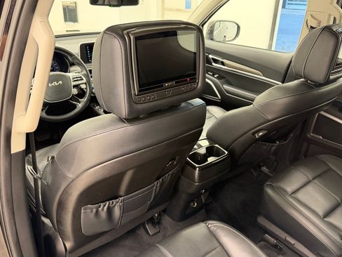 Used 2022 Kia Telluride EX w/ EX Premium Package FWD image 27