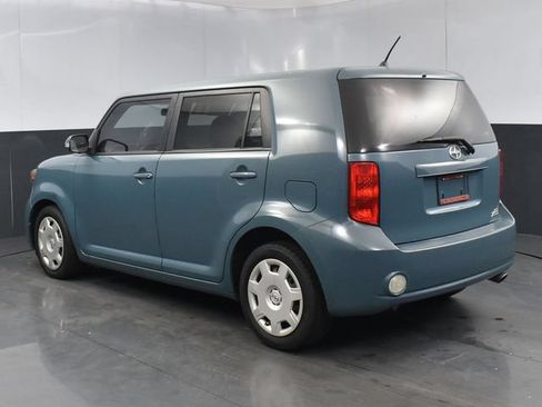 Used 2008 Scion xB FWD image 7