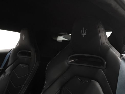Used 2022 Maserati MC20 Coupe image 16