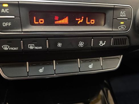 Used 2020 Kia Sorento SX AWD/4WD image 17