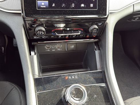 New 2025 Jeep Grand Cherokee Laredo X image 18