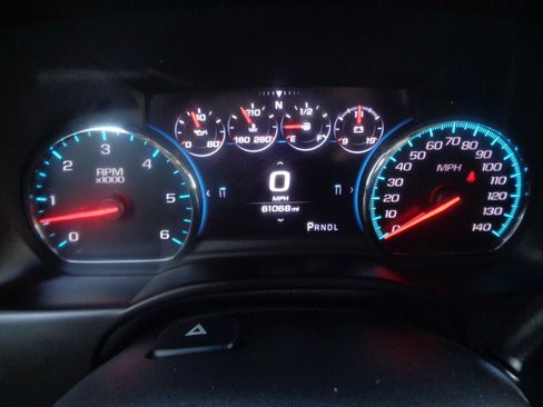 Used 2018 GMC Yukon Denali w/ Open Road Package AWD/4WD image 32