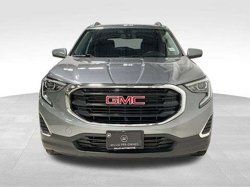 Used 2018 GMC Terrain SLE w/ Driver Convenience Package AWD/4WD image 3