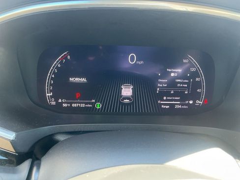 Used 2023 Acura MDX Technology image 13