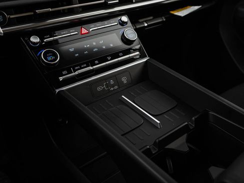 New 2026 Hyundai Santa Fe SE image 27