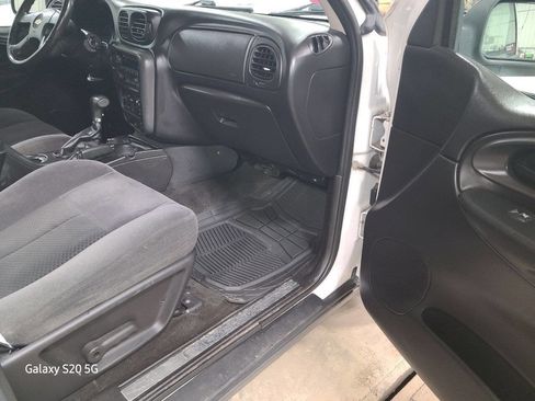 Used 2008 Chevrolet TrailBlazer LT image 15